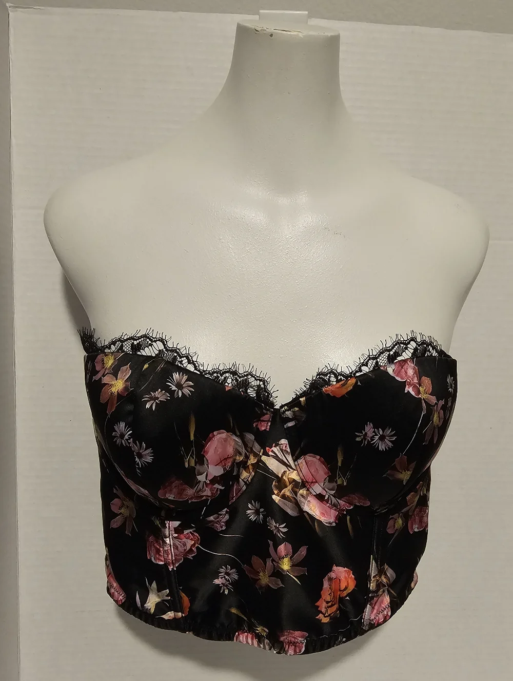 NWT Victoria's Secret Dream Angels Wicked SEXY Floral Uplift Bra 32DD Unlined